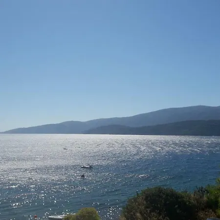 Sea Breeze דירה לוטרה אוריאס אלניס